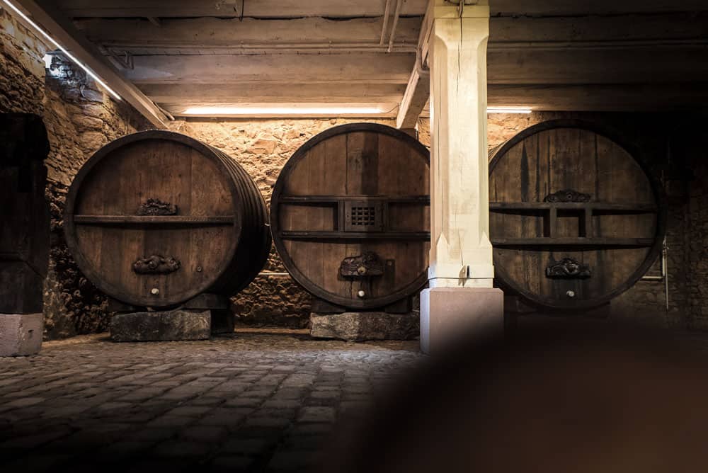 Partez à la découverte des plus grands vins d'Alsace sous forme de parcours dégustation (Winetasting) ludiques et personnalisés, Le Caveau à Colmar !
