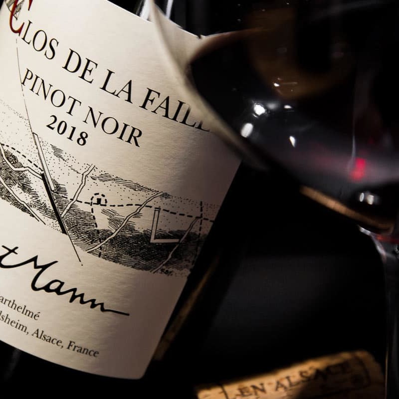 Albert Mann - Pinot noir - Partez à la découverte des plus grands vins d'Alsace sous forme de parcours dégustation (Winetasting) ludiques et personnalisés, Le Caveau à Colmar !